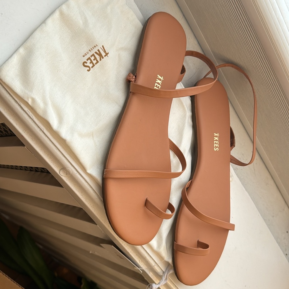 TKEES Mia Napa Women’s Strappy Sandals size 10 - Picture 3 of 4